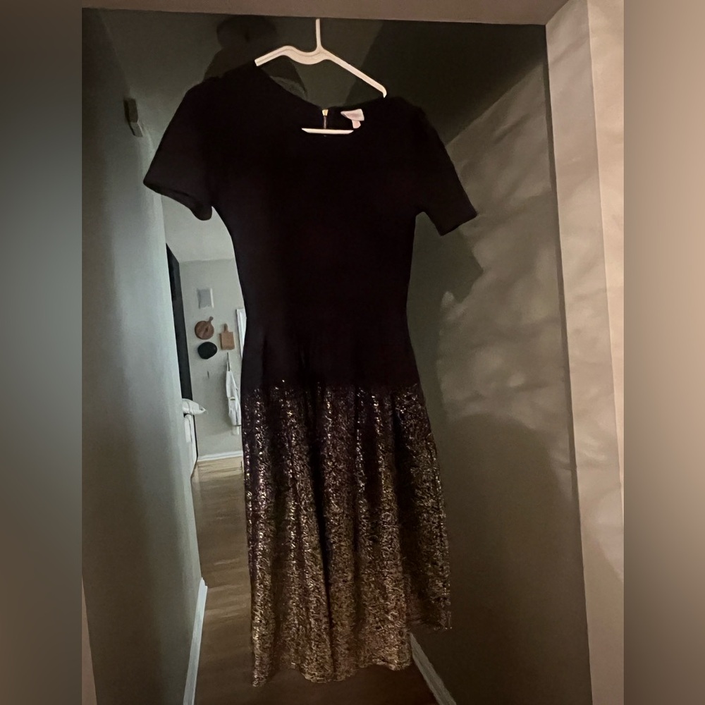 LulaRoe Amelia Dress. Black with metallic sparkles. Size small